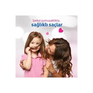 JOHNSONS BABY IŞILDAYAN PARLAKLIK BEBEK ŞAMPUANI 500 ML-