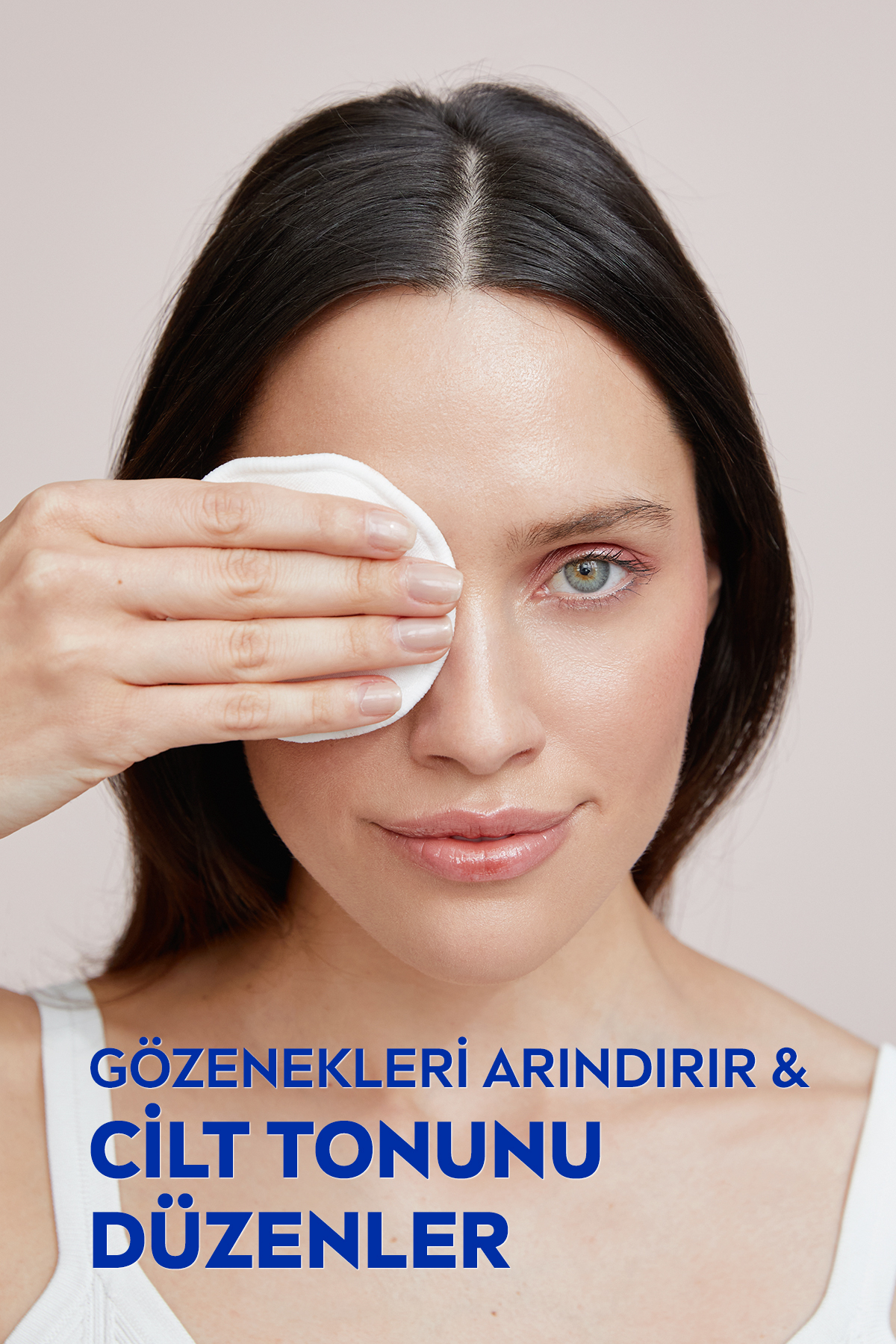 NİVEA AQUAROSE ORGANİK GÜL SUYU NEMLENDİRİCİ TONİK 200ML-
