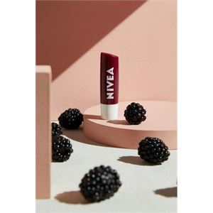 Nivea Böğürtlen Dudak Bakım Kremi 4,8gr-