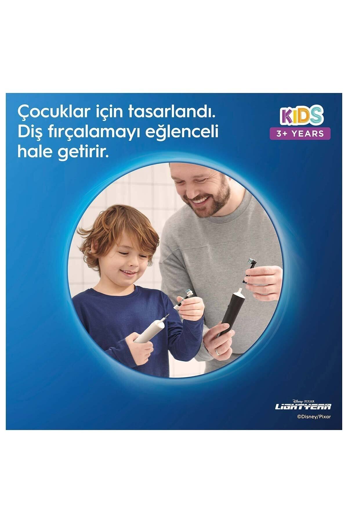 ORAL-B D100 VİTALİTY LİGHTYEAR ÖZEL SERİ ÇOCUKLAR IÇİN EKSTRA YUMUŞAK ŞARJ EDİLEBİLİR DİŞ FIRÇASI +-