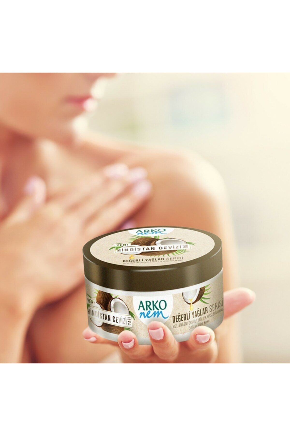 ARKO NEM DEĞERLİ YAĞLAR KREMİ HİNDİSTAN CEVİZİ 250 ML-