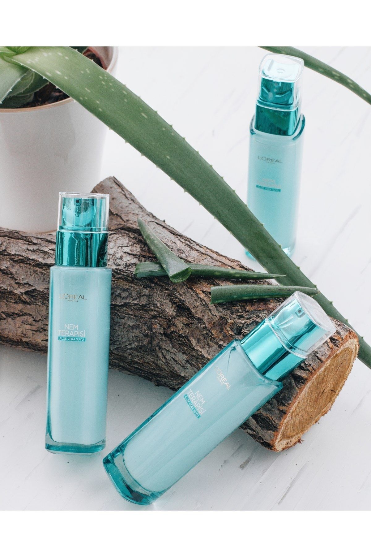 L'OREAL PARİS NEM TERAPİSİ ALOE VERA SUYU KURU VE HASSAS CİLTLER İÇİN NEMLENDİRİCİ 70ml-