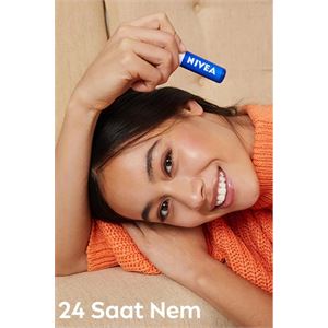 NİVEA DUDAK KREMİ KURU VE ÇATLAMIŞ 4,8 GR-
