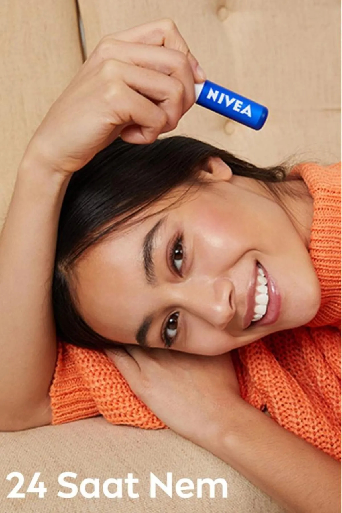 NİVEA DUDAK KREMİ KURU VE ÇATLAMIŞ 4,8 GR-