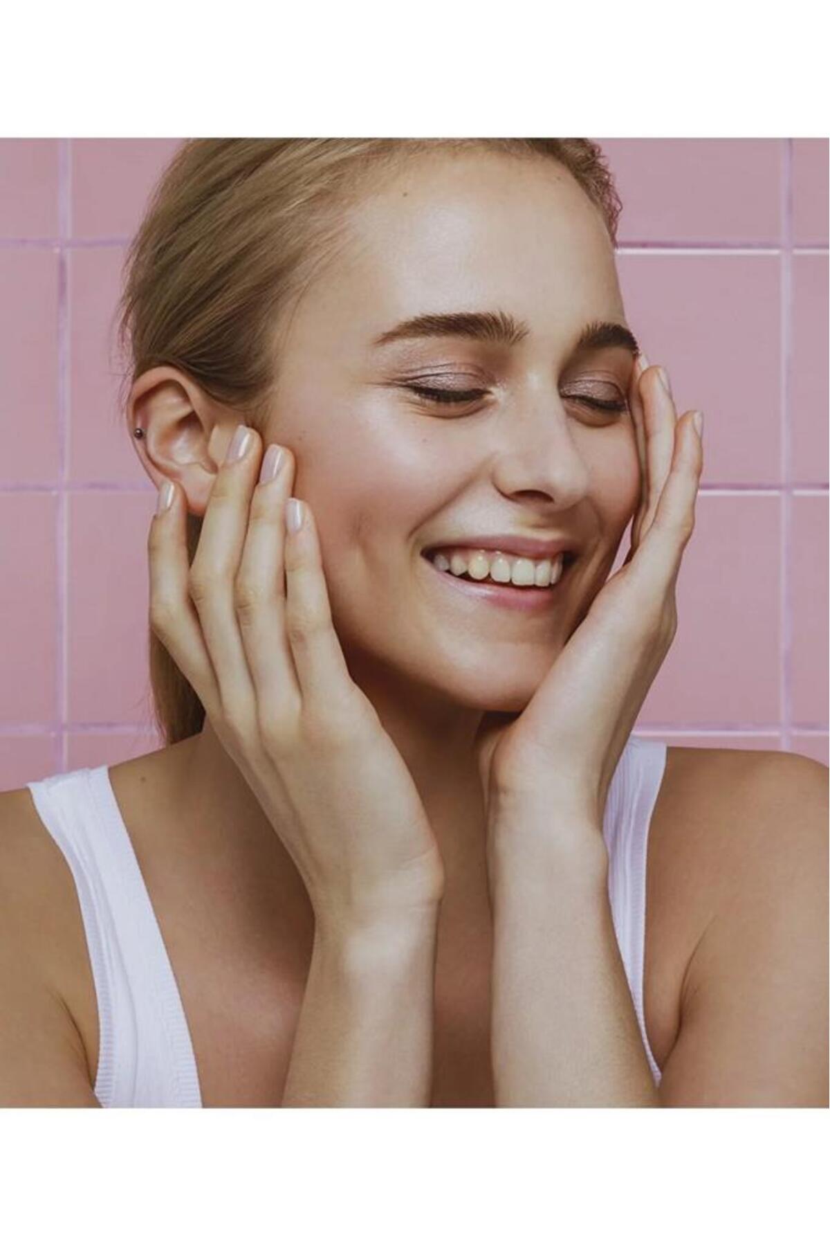 NİVEA YAŞLANMA KARŞITI YÜZ KREMİ 100ML-