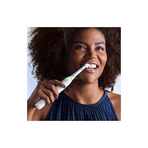 Oral-B iO 5 Şarjlı Diş Fırçası - Beyaz-