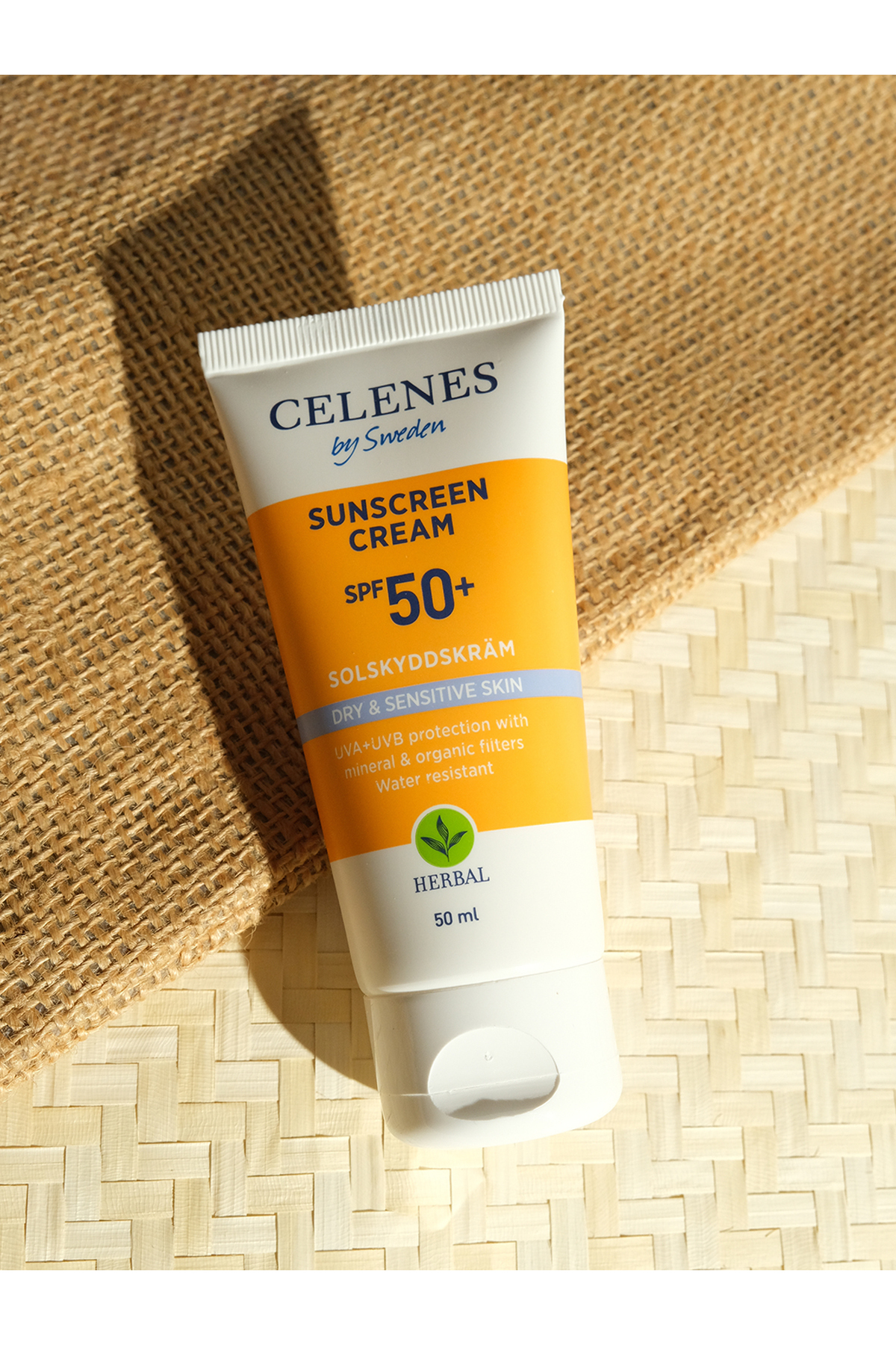 Celenes by Sweden Herbal Güneş Kremi Kuru Ve Hassas Ciltler 50+ Spf 50 Ml-