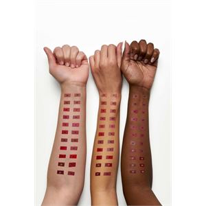 GOLDEN ROSE SATIN LIPSTICK 01-