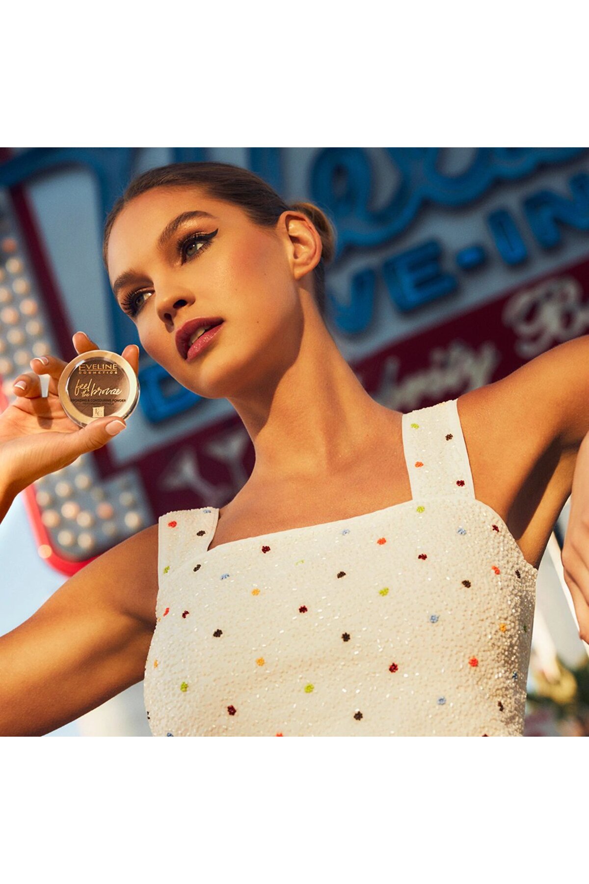 FEEL THE BRONZE POWDER 01 MILKY WAY-