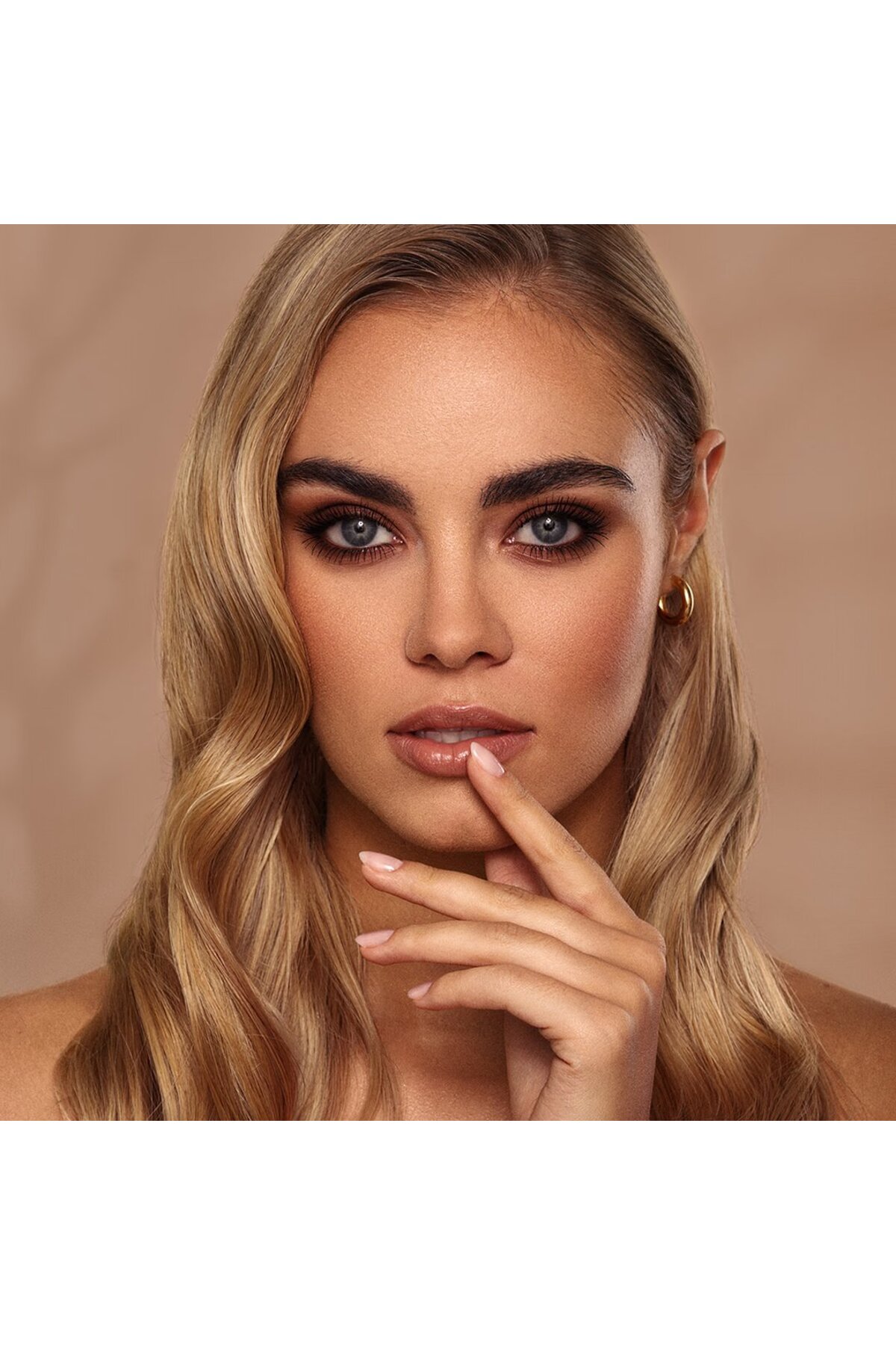 CHOCO GLAMOUR NOURISHING MOISRURIZING SERUM LIPBA-