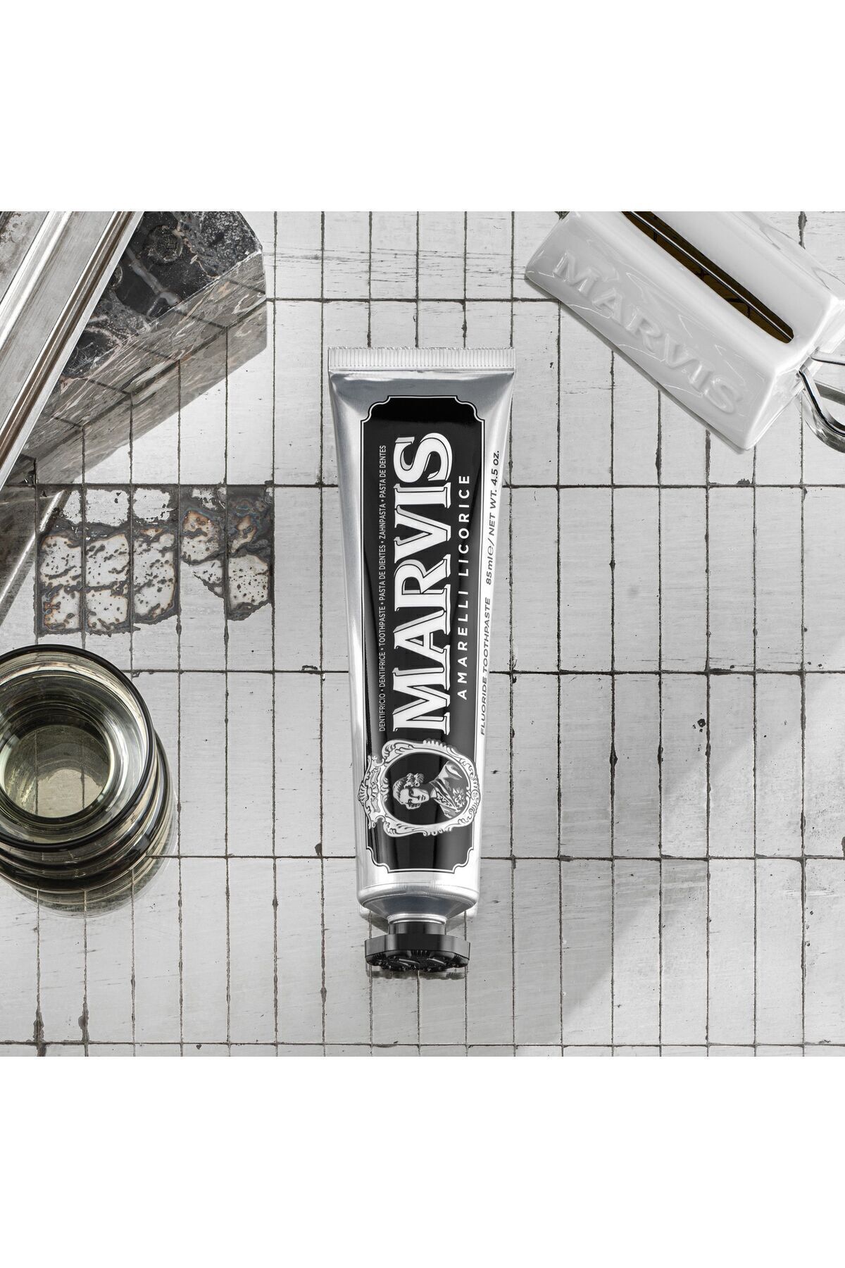 MARVİS AMARELLİ LİCORİCE MEYANKÖKLÜ DİŞ MACUNU 25 ML-